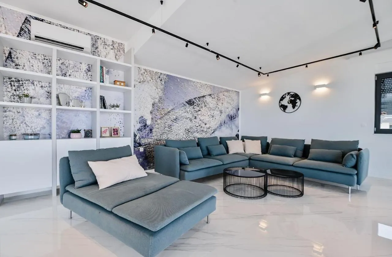 Luxury Penthouse Mia With Panoramic Sea View Apartment Malinska