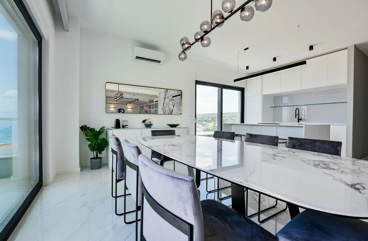 Luxury Penthouse Mia With Panoramic Sea View Apartment Malinska 0*,  Croatia