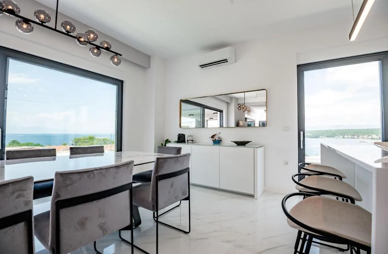 Luxury Penthouse Mia With Panoramic Sea View Apartment Malinska