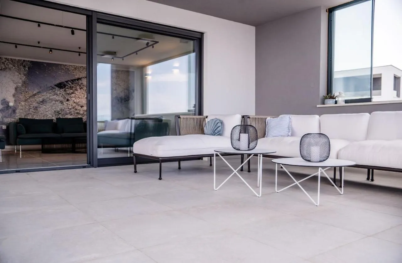 Luxury Penthouse Mia With Panoramic Sea View Apartment Malinska