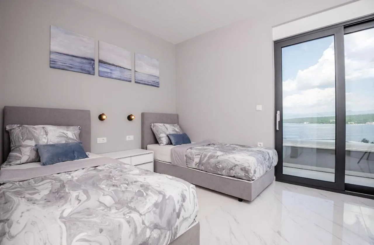 Luxury Penthouse Mia With Panoramic Sea View Apartment Malinska