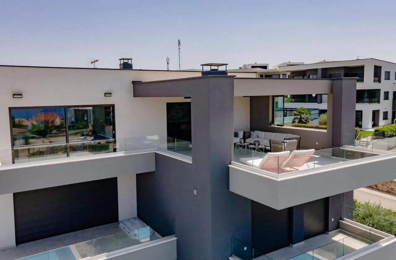 Luxury Penthouse Mia With Panoramic Sea View Apartment Malinska