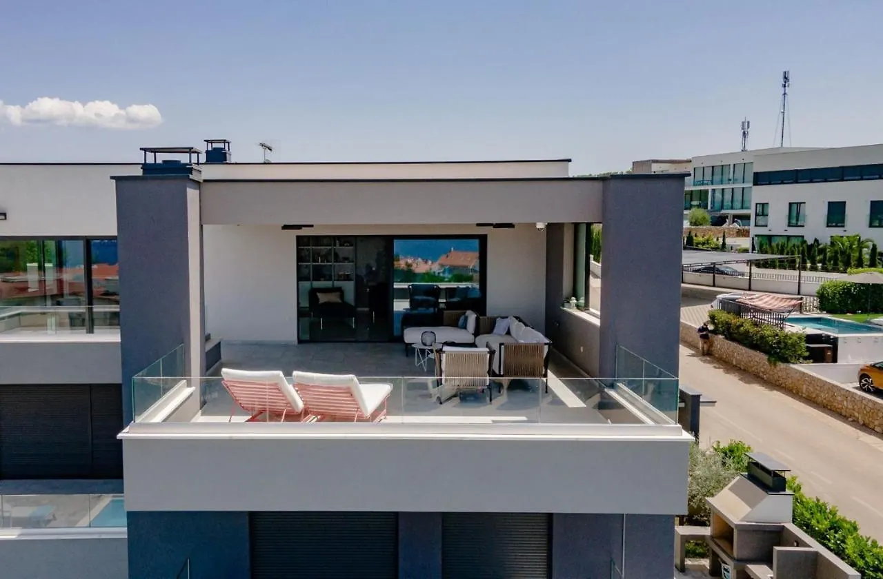 Luxury Penthouse Mia With Panoramic Sea View Apartment Malinska Croatia