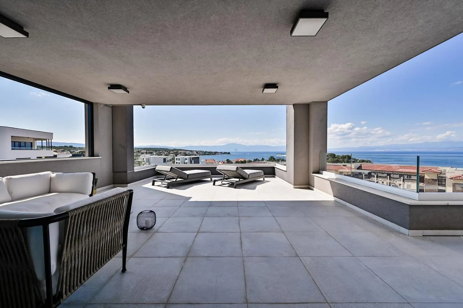 Luxury Penthouse Mia With Panoramic Sea View Apartment Malinska 0*,  Croatia